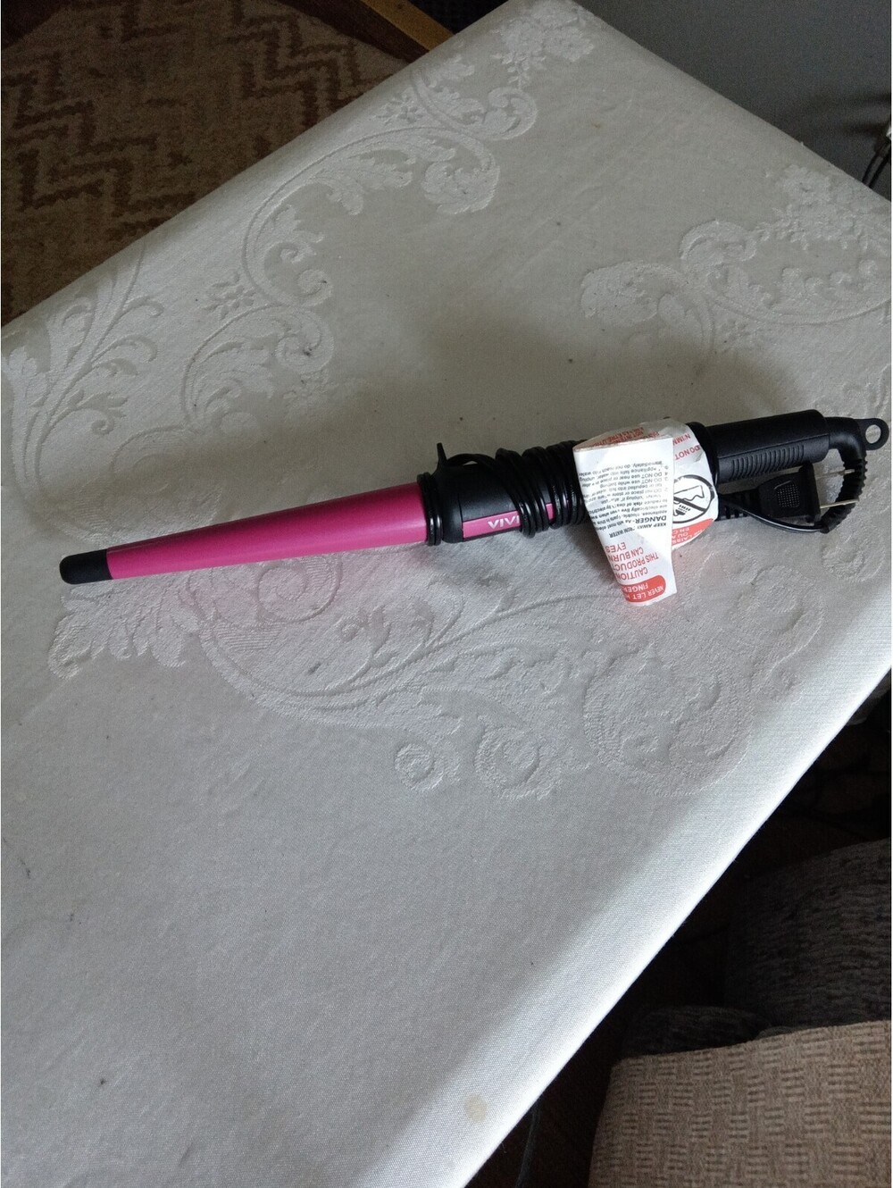 Vivitar Simply Beautiful Ceramic Curling Wand 1/2" TO 1"  PG8310-PNK Tested Work